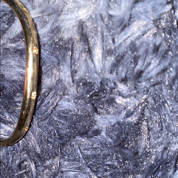 Vintage Gold tone rhinestone bracelet - Picture 5 of 6